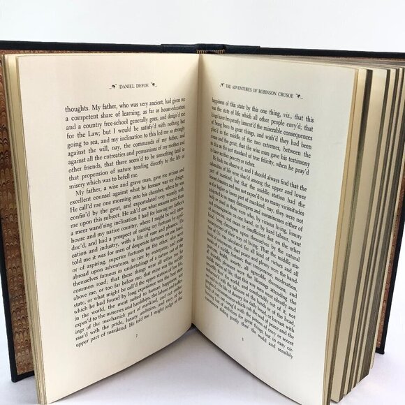 The Franklin Library Robinson Crusoe Novel By Daniel Defoe - Picture 7 of 8